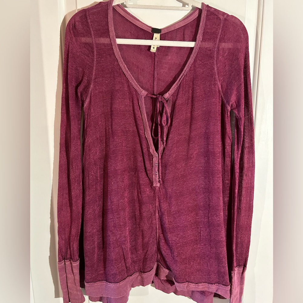 FREE PEOPLE BURGUNDY MAROON SEE THROUGH MESH SWEATER TOP SHIRT LONG SLEEVE